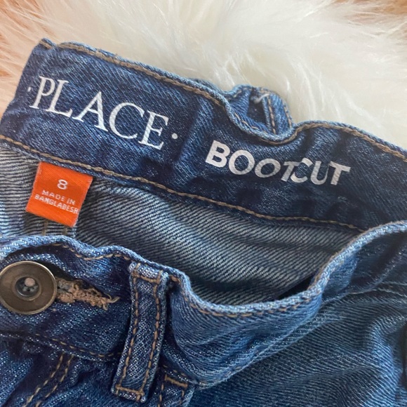 8•BOYS BOOTCUT JEANS•LIKE NEW - Picture 3 of 8